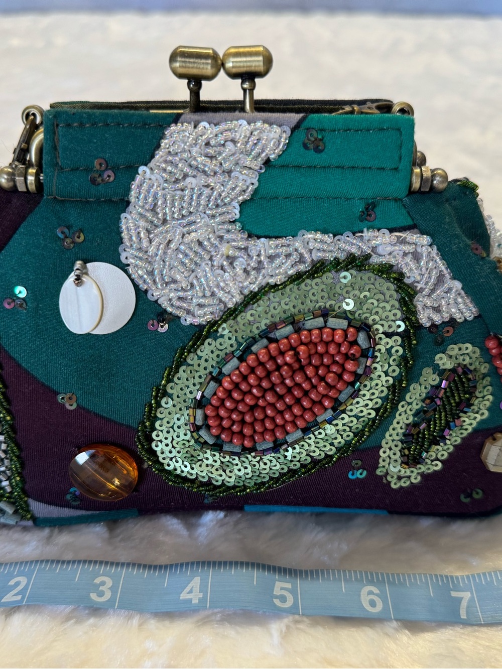 Iconic Vintage Mary Frances Beaded Wristlet - Picture 3 of 10